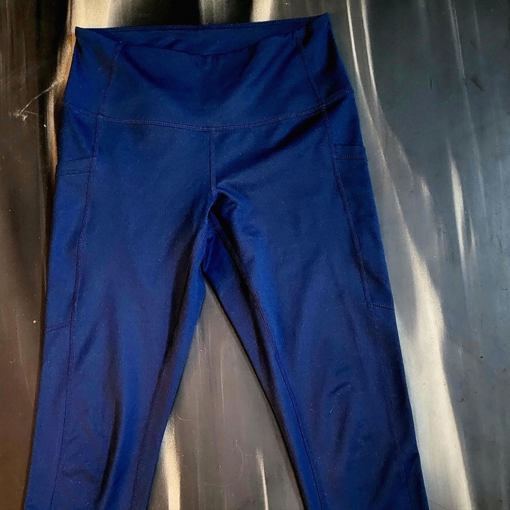 Zella Capri Leggings
